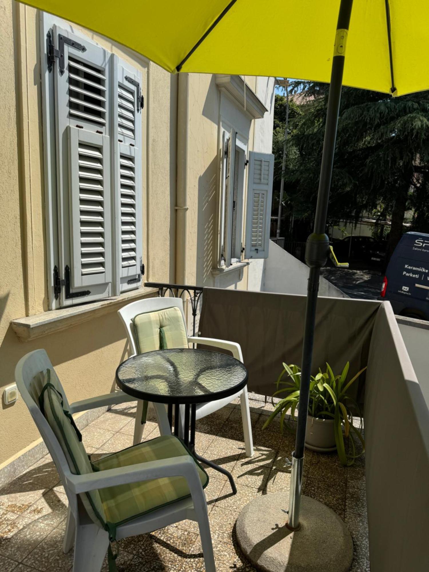אופטיה Central Apartment Agatha מראה חיצוני תמונה