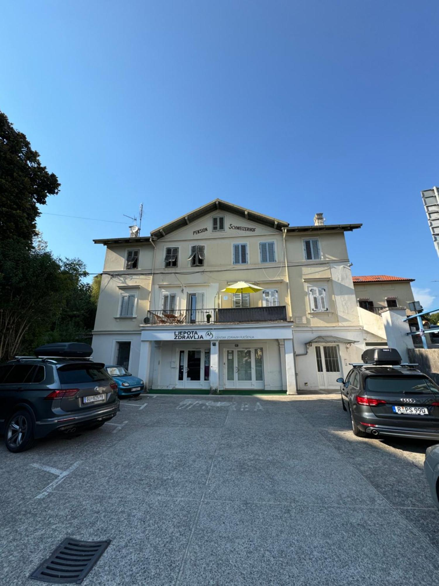 אופטיה Central Apartment Agatha מראה חיצוני תמונה